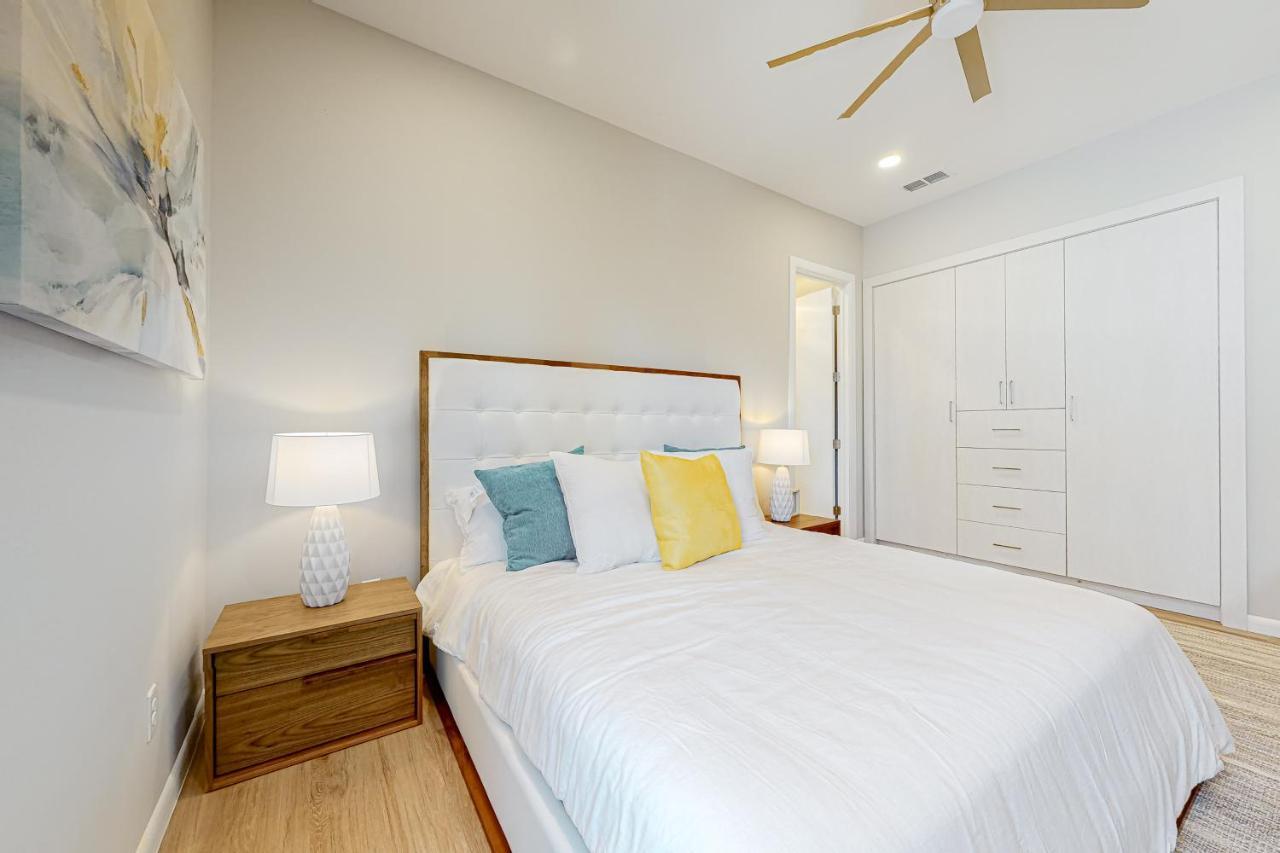 Dolphin Paradise Unit A South Padre Island Esterno foto